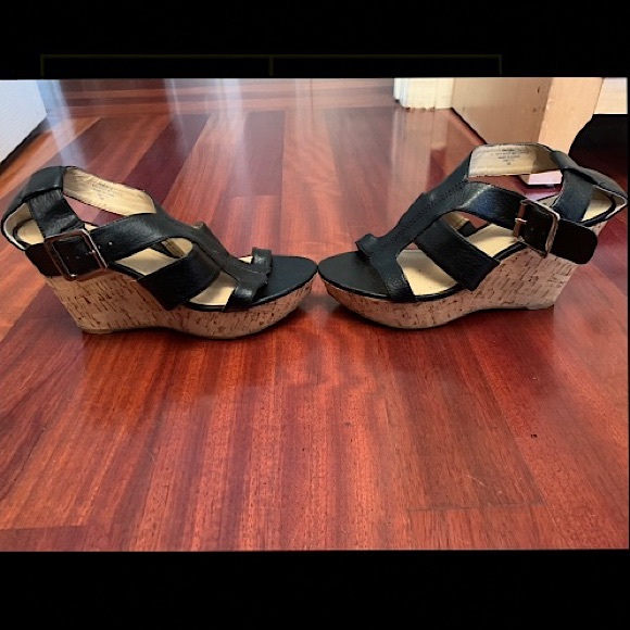 Super Cute Black Platform Cork Wedge Sandal - Picture 3 of 5
